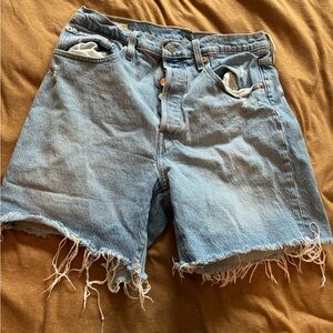 Levi’s 501 Mid Thigh Button Up Shorts